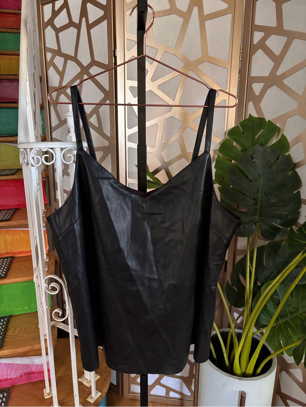Universal Standard Faux Leather Camisole Tank Top Black Size M NWT